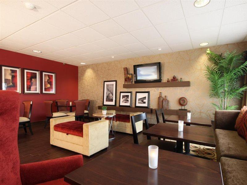 Hampton Inn Grand Rapids/North Walker Zewnętrze zdjęcie