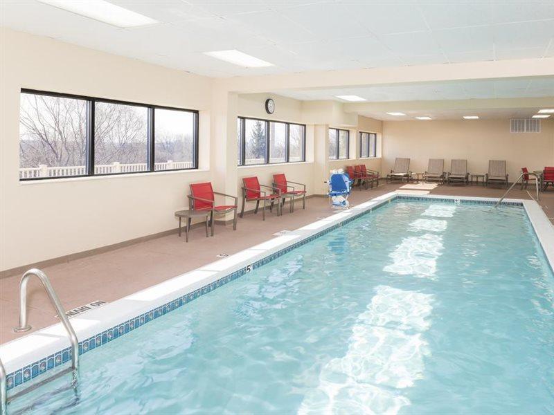 Hampton Inn Grand Rapids/North Walker Zewnętrze zdjęcie
