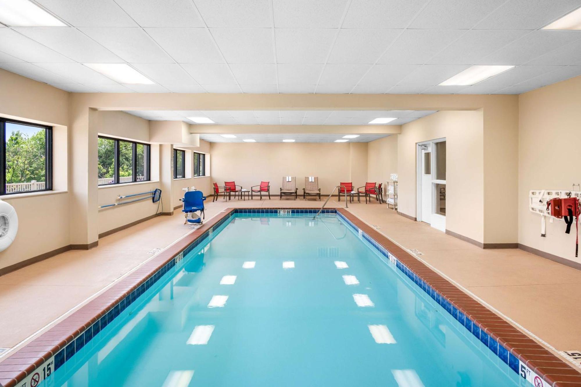 Hampton Inn Grand Rapids/North Walker Zewnętrze zdjęcie